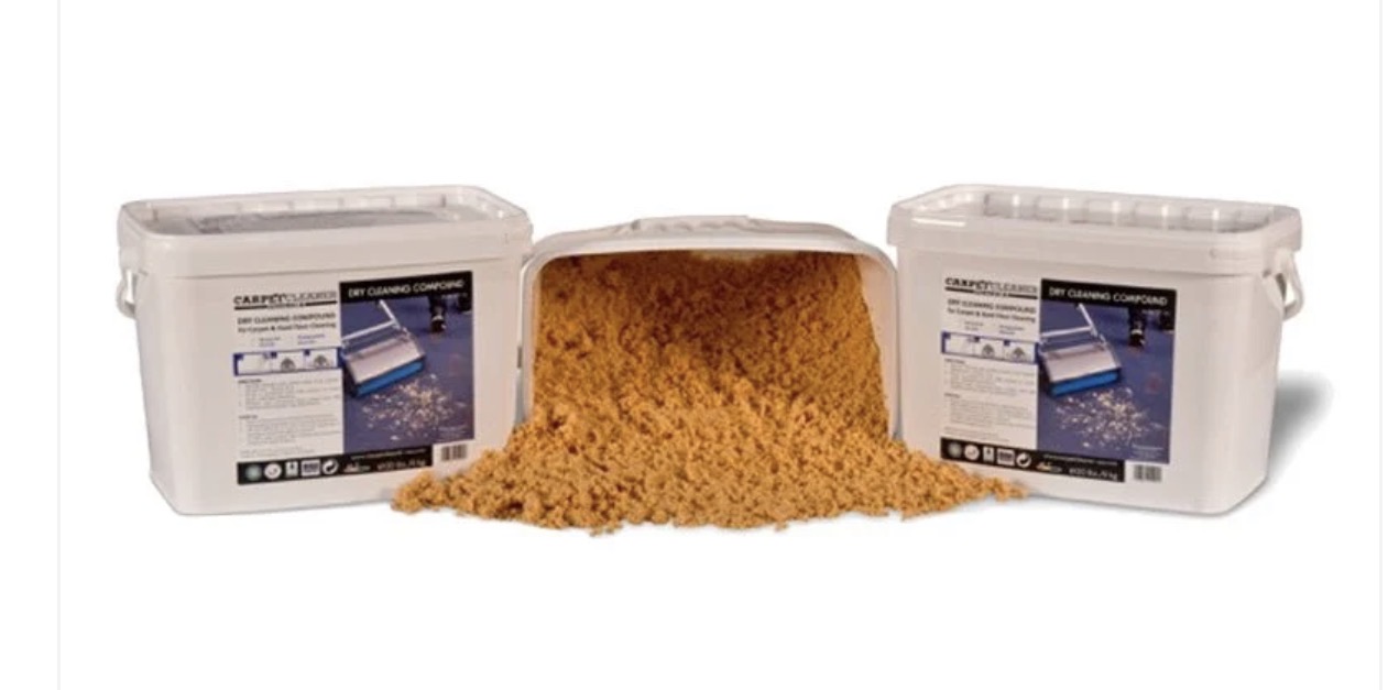 Containers of dry carpet-cleaning compound with granules displayed between them